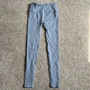 Fabletics Womens Small Blue Cloud Seamless High Waisted Leggings NEW